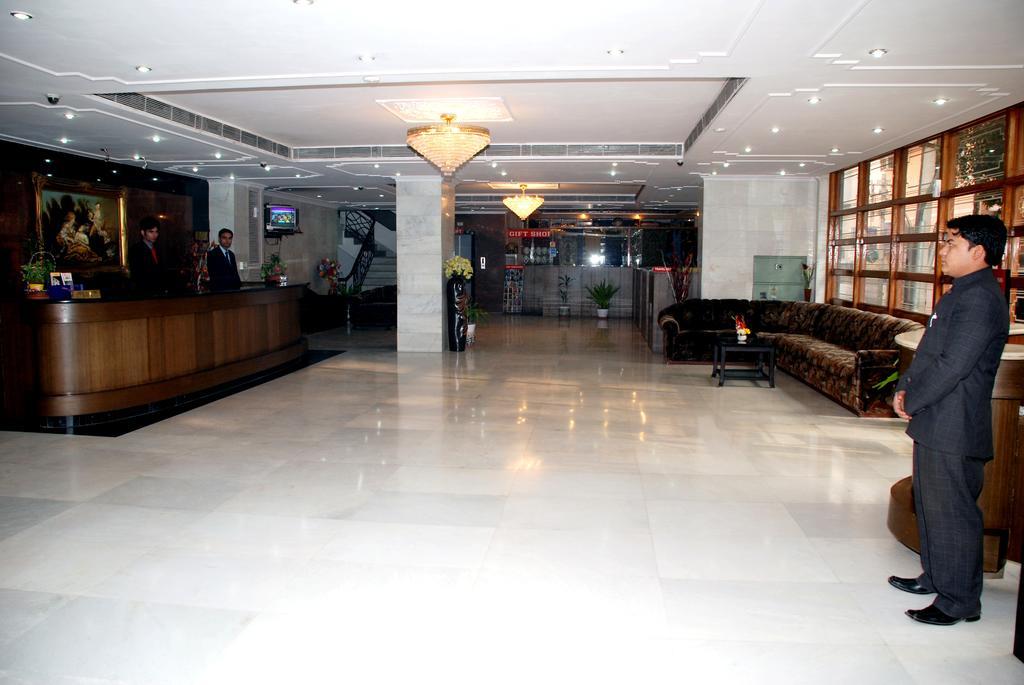 Hotel Regent Continental Delhi  Dış mekan fotoğraf
