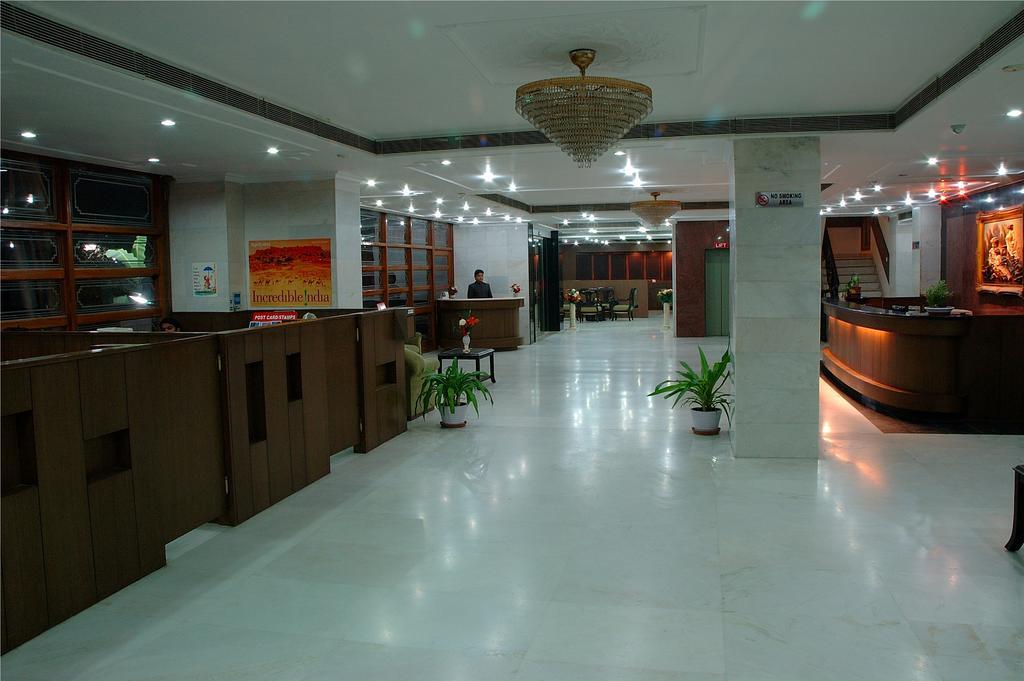 Hotel Regent Continental Delhi  Dış mekan fotoğraf