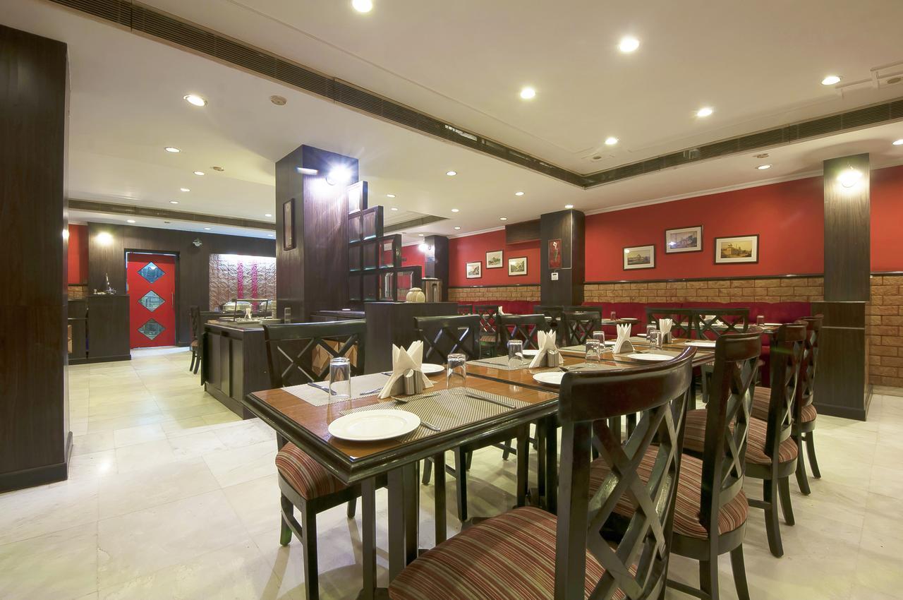 Hotel Regent Continental Delhi  Dış mekan fotoğraf