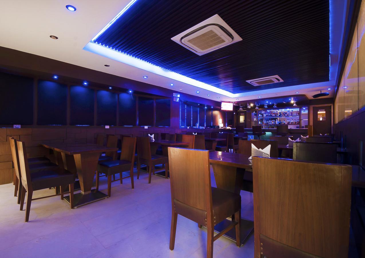 Hotel Regent Continental Delhi  Dış mekan fotoğraf