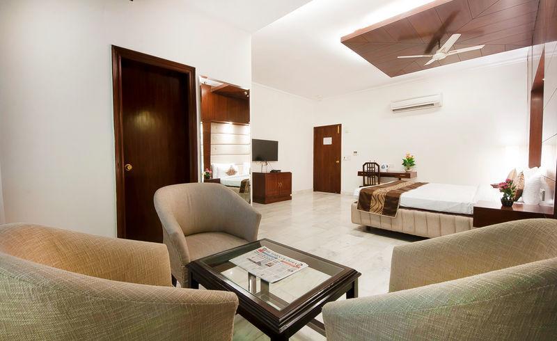 Hotel Regent Continental Delhi  Dış mekan fotoğraf